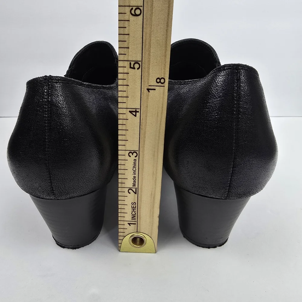YUU Ranchen Low Rise Ankle Boots 2